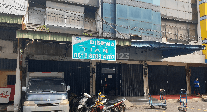 SUPER MURAH & JARANG ADA RUKO KOMERSIL 3 LANTAI DI ROXY MAS. LOKASI BAGUS, COCOK UNTUK KANTOR, GUDANG & USAHA 1