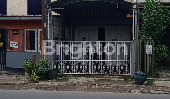 Ruko bisa untuk Rumah strategis di jalan poros dekat pasar oro2 dowo 1