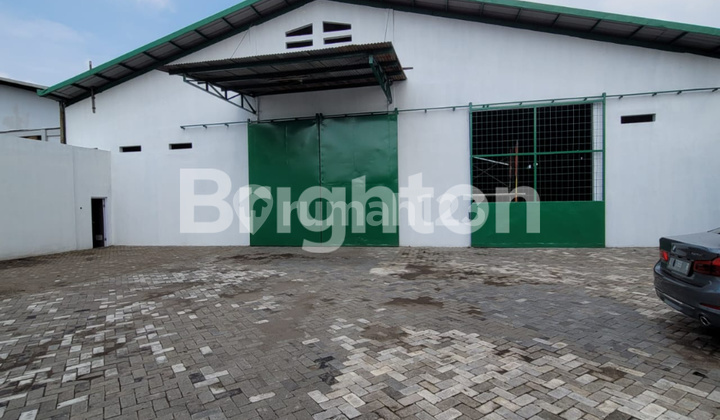 Gudang/ tempat usaha JL. Raya Tanjungsari Surabaya Barat. Gudang/ tempat usaha JL. Raya Tanjungsari Surabaya Barat.