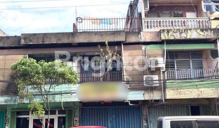 RUKO LOKASI STRATEGIS BERADA DI PINGGIR JALAN YANG RAMAI 1