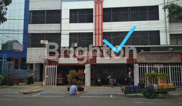 RUKO GANDENG 3 LANTAI DAN SANGAT STRATEGIS DI ROXY JAKARTA PUSAT 1