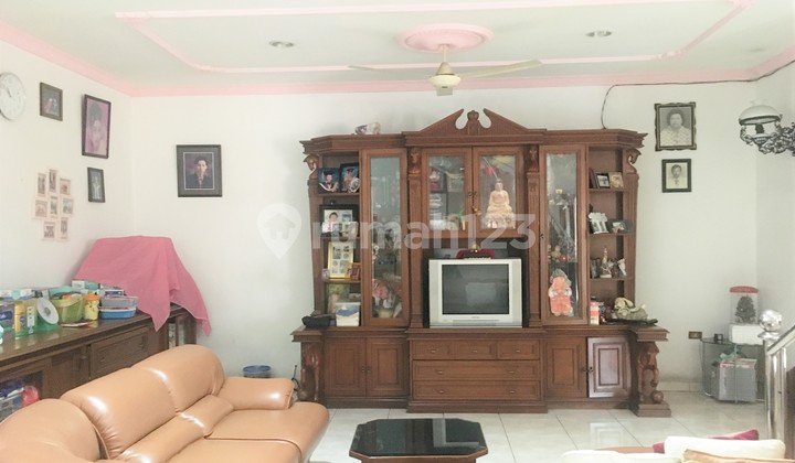 Ruko Baru di Kutisari Indah Utara, 1 Lantai, Strategis, Hook/Pojokan, Siap Huni 2