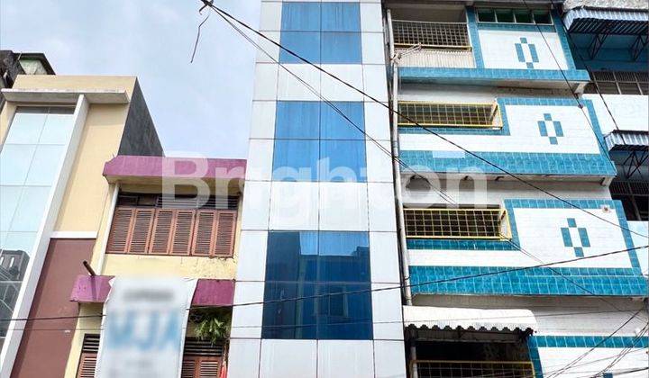 RUKO BAGUS UNTUK BISNIS LOKASI SUPER STRATEGIS DI PASAR 1