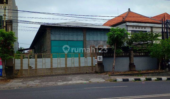 Complete warehouse and permit office in Denpasar 2