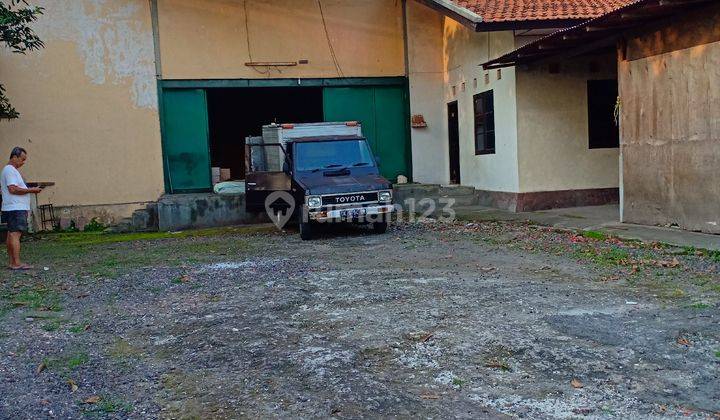 Denpasar main cargo road warehouse with warehouse IMB 2