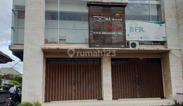 shophouse attached to the main street of Mahendradata Denpasar 1