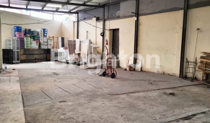 EX GUDANG KRAMAT RAYA SALEMBA