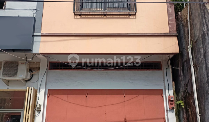 SHOP HOUSE IN MOH. TAHIR, MAKASSAR 1