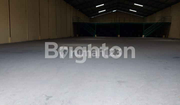 Gudang siap pakai margomulyo indah Surabaya