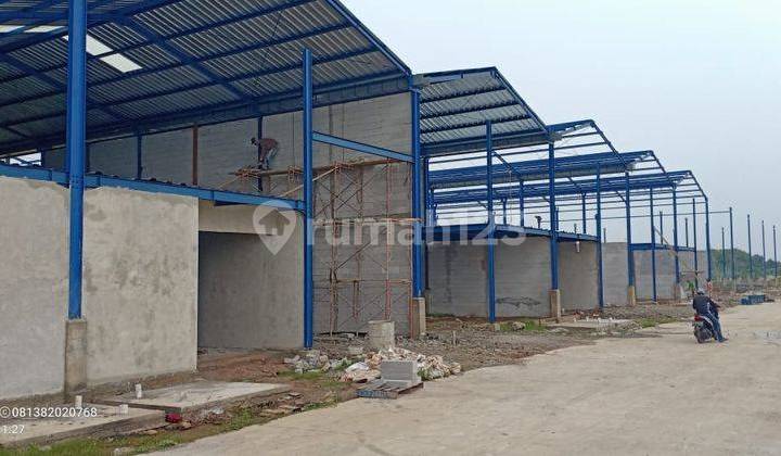 New warehouse for industry in Pasar Kemis. New warehouse for industry in Pasar Kemis.