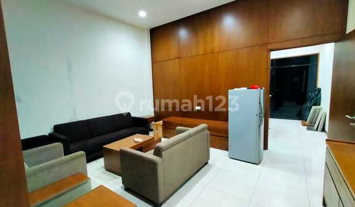 Ruko Strategis Semi Furnished di Setrasari Mall, Bandung 1
