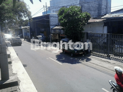 Gudang Raya Banyu Urip Murah Akses Tol  2