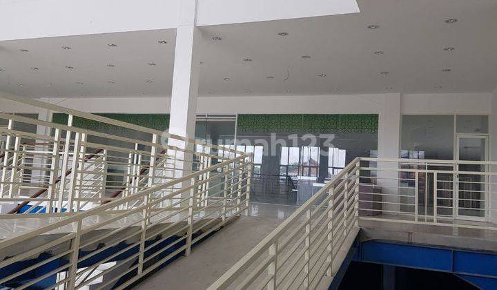 0024 218. Dijual Gedung Swalayan 3lt Untuk Usaha Sidoarjo Kota 