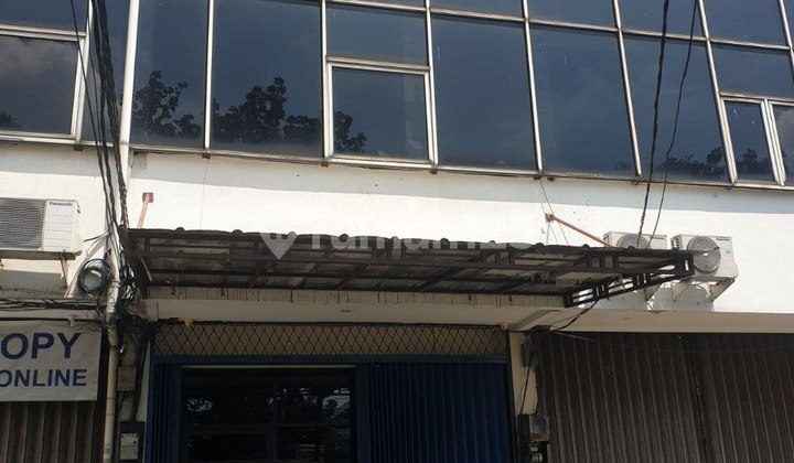 Ruko 3,5 Lantai di Raya Pasar Minggu (MM) Ruko 3,5 Lantai di Raya Pasar Minggu (MM)