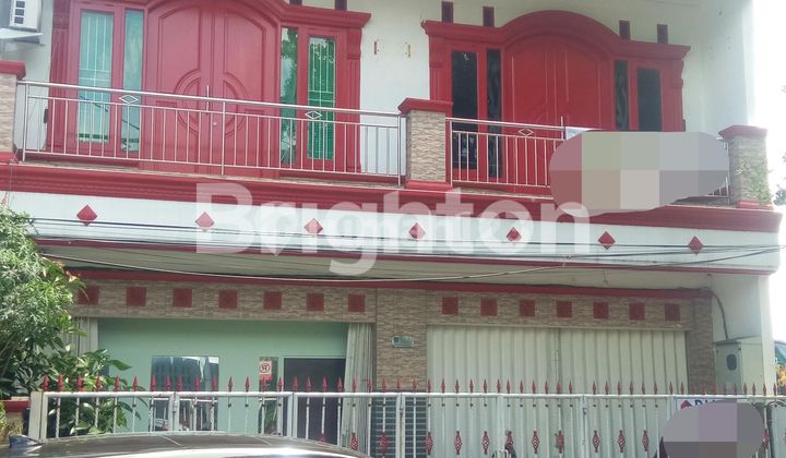 RUKO GANDENG STRATEGIS DEKAT JALAN