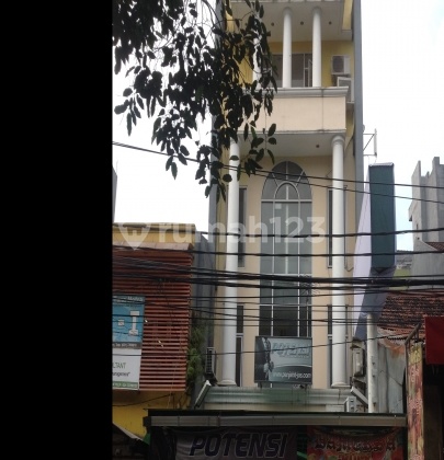 Ruko di lokasi Strategis hrg sangat murah Ruko di lokasi Strategis hrg sangat murah