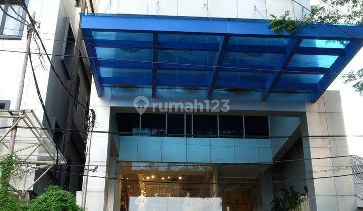 Dijual super murah bangunan kantor 6lt rapi di Kramat jakpus  1