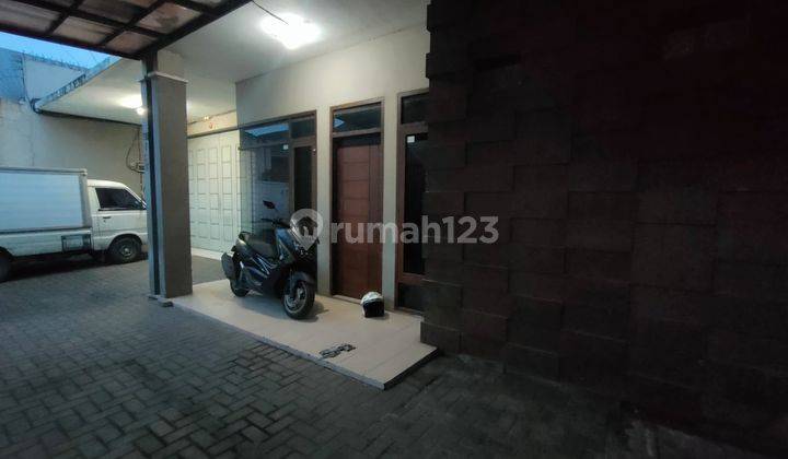 Gudang / Home Industri Taman Holis Indah 2 1