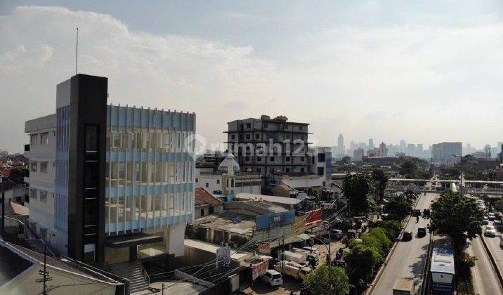 Turun Harga Dijual Cepat Gedung Perkantoran Baru di Pramuka Raya 1