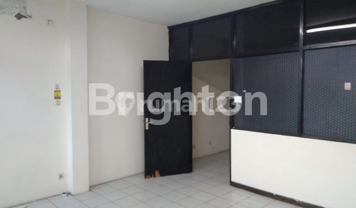 RUKO 2LANTAI DI MERUYA ILIR RAYA, MURAH. RUKO 2LANTAI DI MERUYA ILIR RAYA, MURAH.