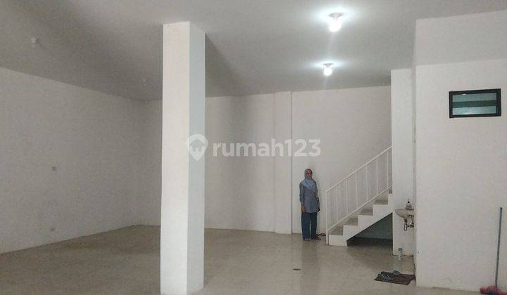 kan Ruko 2 pintu 3 Lantai di jl.Endro Suratmin Sukarame 2