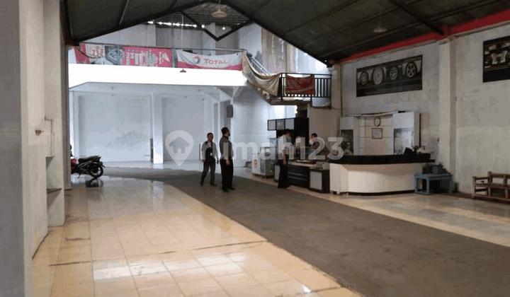 Ruko Dan Bengkel Strategis Siap Huni Di Kolonel Masturi Cimahi