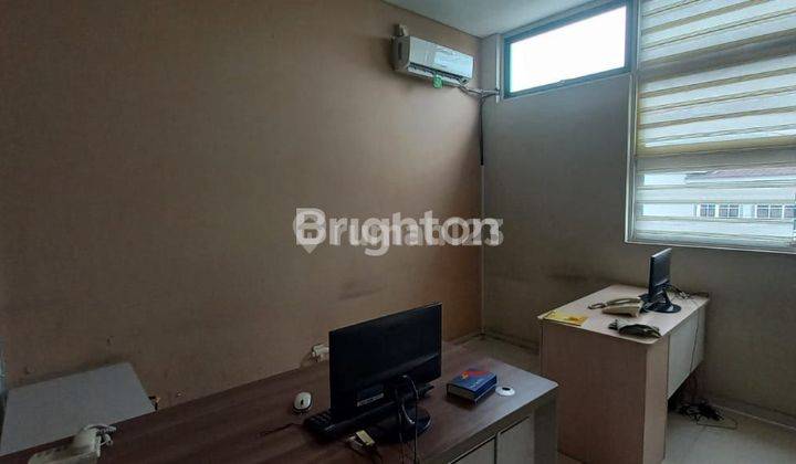 RUKO 3 LANTAI DALAM KOMPLEK SUMBER SARI JALAN LEBAR 2