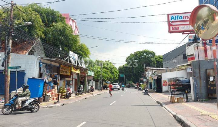 Ruko 3 lantai jalan besar di Salemba Tengah, Paseban, Senen 2