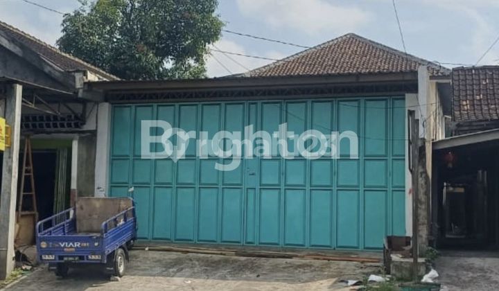 BUSINESS SPACE!! 200M READY TO USE!!! MAIN ROAD FRONTAGE 8 METERS!!! MOJOSONGO BUSINESS SPACE!! 200M READY TO USE!!! MAIN ROAD FRONTAGE 8 METERS!!! MOJOSONGO