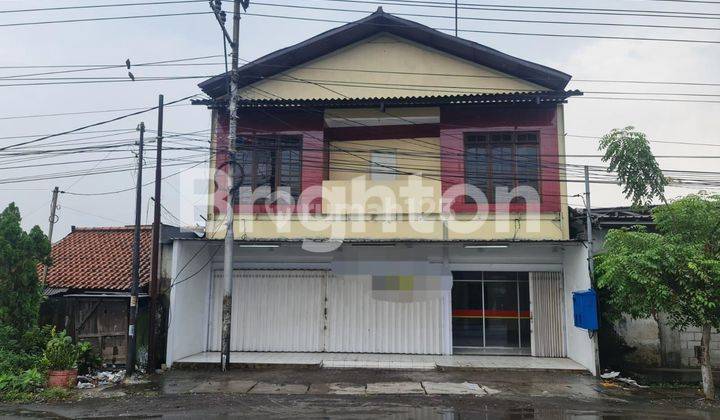 RUKO 2 LANTAI FULL BANGUNAN LOKASI STRATEGIS DI JALAN RAYA GILANG 1