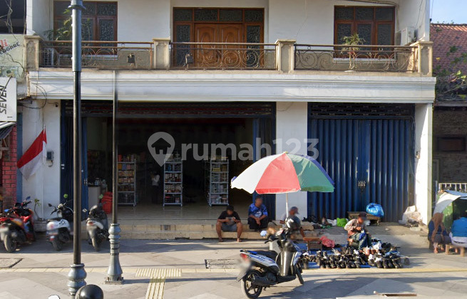 Shop House on Jl. Basuki Rahmat Gresik, 2 Floors, Land Included, Zero Main Road Frontage, Gresik City, Ready to Occupancy Shop House on Jl. Basuki Rahmat Gresik, 2 Floors, Land Included, Zero Main Road Frontage, Gresik City, Ready to Occupancy