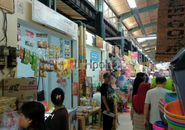 Modern Market Kiosk 1 BSD City