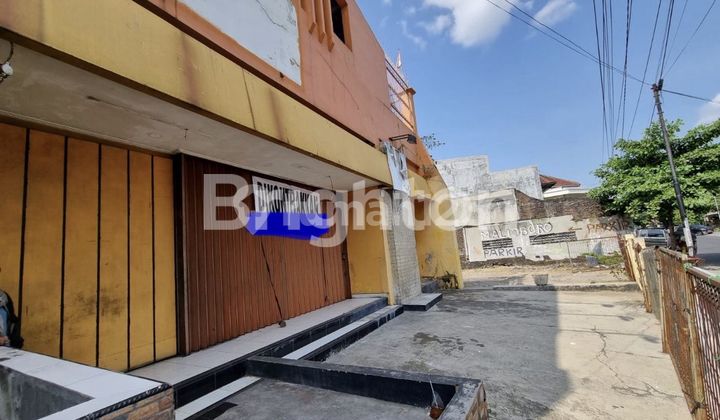 MIDTOWN BUSINESS SPACE, FORMERLY A FAMOUS RESTAURANT IN SOLO! PARKING SPACE FOR 15 CARS!!! EXCELLENT, READY TO USE MIDTOWN BUSINESS SPACE, FORMERLY A FAMOUS RESTAURANT IN SOLO! PARKING SPACE FOR 15 CARS!!! EXCELLENT, READY TO USE