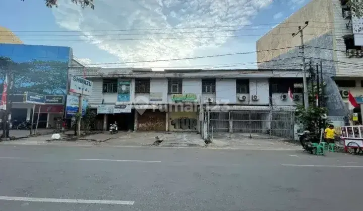 Ruko Jalan Veteran Selatan W 1