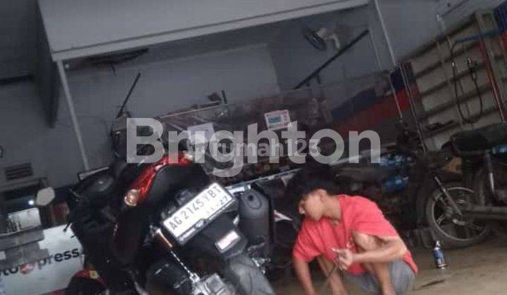 GUDANG SPAREPART MOTOR DEPAN SUDAH ADA BENGKEL MOTOR AKTIF 1