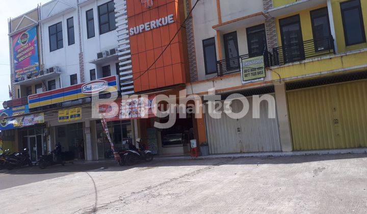 RUKO 3.5 LANTAI DI JL RAYA LALADON PERTIGAAN LALADON BUBULAK 1