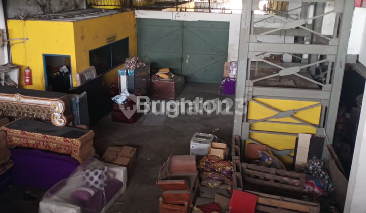 GUDANG + KANTOR DI KENJERAN AREA KOMERSIAL DAN BEBAS BANJIR