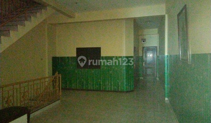 Ruko 3 lantai di Jl. Riau, Pekanbaru 1