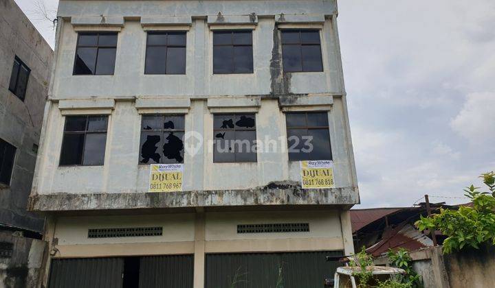 Ruko 3 lantai  dekat Tuanku Tambusai ujung, Tampan - Pekanbaru 2