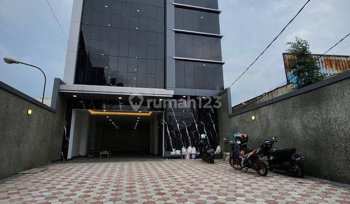 Gedung kantor baru 4,5 Lantai di Cawang,Jakarta Timur 1