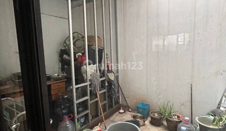 Dijual Ruko 2 Lt siap pakai lokasi strategis di Legenda Wisata Cibubur 2