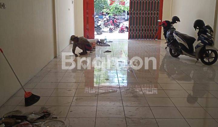 RUKO 3 LANTAI DI PUSAT KERAMAIAN 2