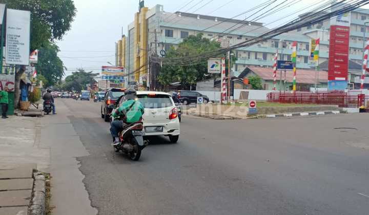 Tanah Eklusive di Kawasan Pusat Bisnis  DEPOK Jawa BaratJl. Siliwangi  selangkah ke Jl. Margonda Raya sangat cocok buat Usaha Kantor , Rumah Sakit , Apartemen , Hotel , Showroom dan Jenis usaha lainnya .