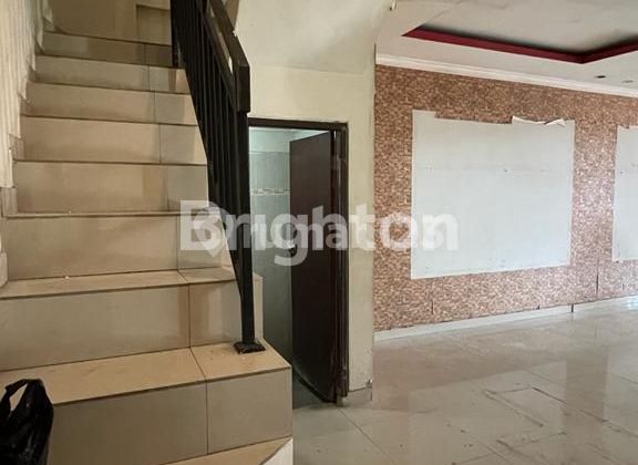 RUKO JALAN COKROAMINOTO RUKO JALAN COKROAMINOTO