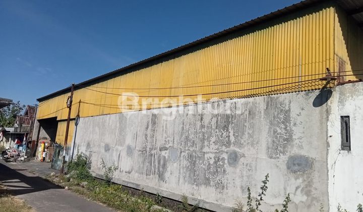 READY-TO-USE WAREHOUSE, ONLY 5 MINUTES TO KARTASURA TOLL ROAD, ONLY 4 MINUTES TO SOLO TOLL ROAD, GREAT ACCESS!! READY TO USE!!! READY-TO-USE WAREHOUSE, ONLY 5 MINUTES TO KARTASURA TOLL ROAD, ONLY 4 MINUTES TO SOLO TOLL ROAD, GREAT ACCESS!! READY TO USE!!!