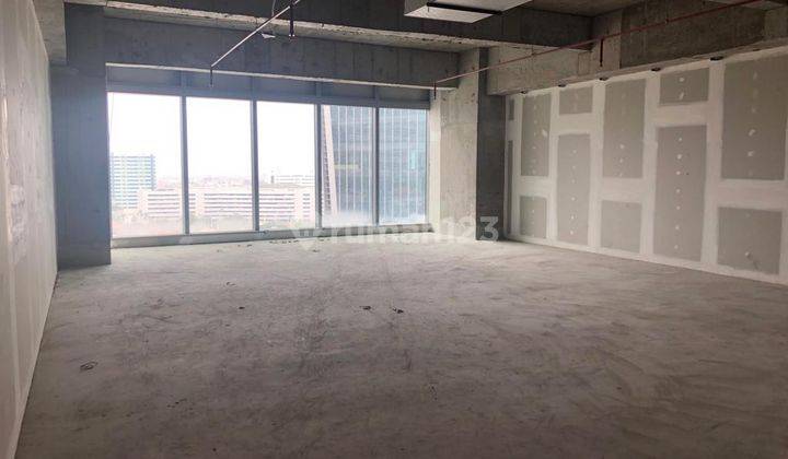 Office Space World Capital Tower Corner Unit R1492 2