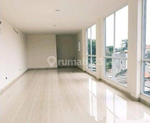 Office Space Strategis di Jl Dewi Sartika Kramat Jati R1405