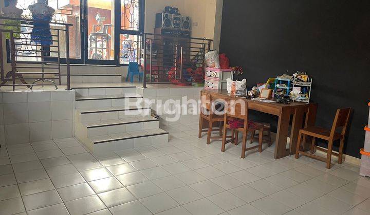Ruko 2 lantai, dengan lokasi dekat pusat bisnis 1