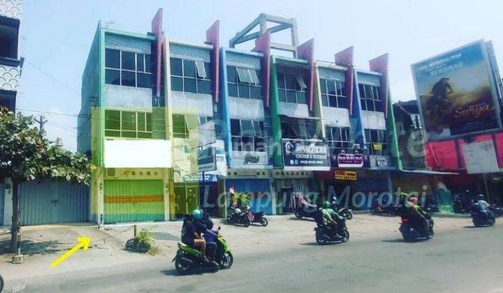 Ruko 3 lantai di Jln. Kamboja Tanjung Karang Timur Bandarlampung Deretan Chandra Mall (ML) 1