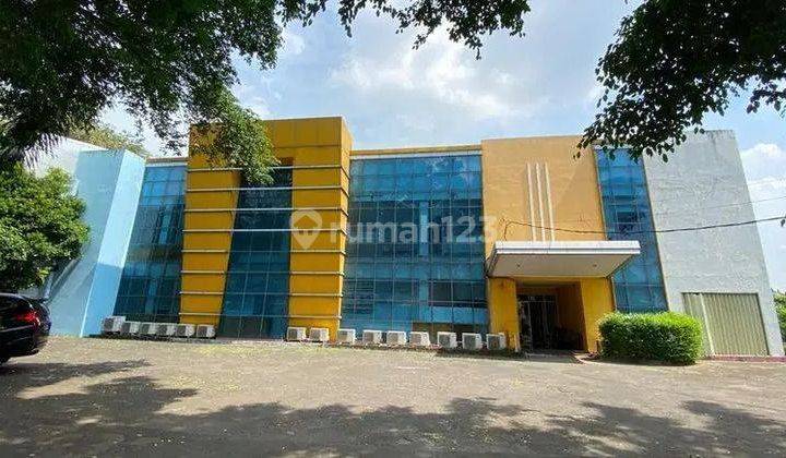 Gedung 2 Lantai Bagus Meruya Selatan, Kembangan, Jakarta Barat 1